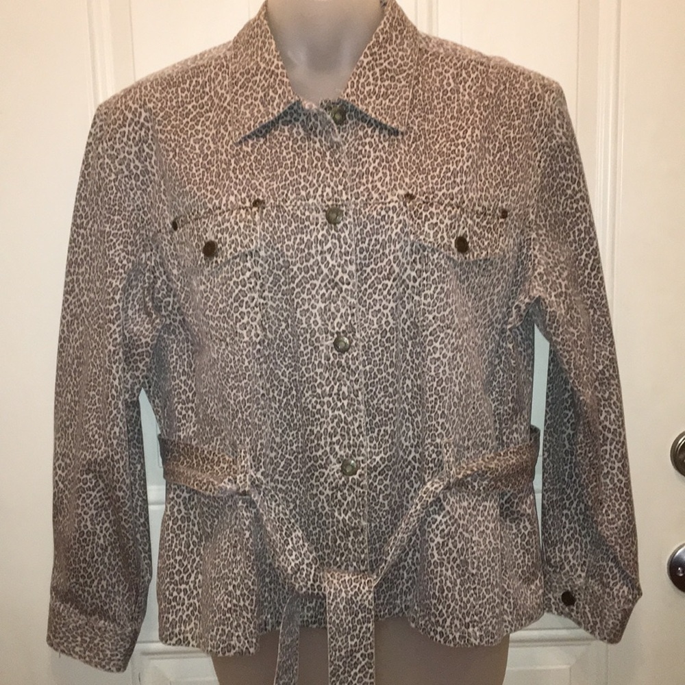 Liz Claiborne lizwear cheetah jacket